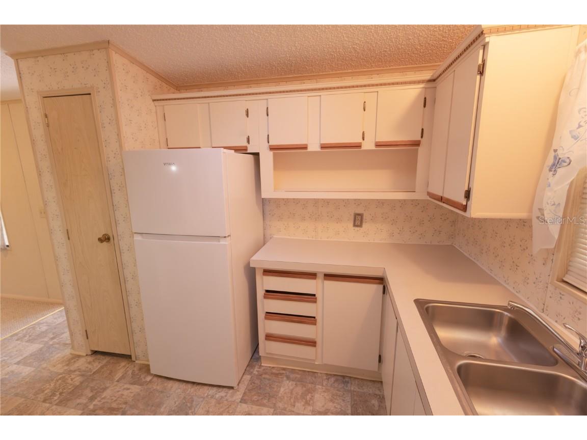 3533 Sutton Hills Drive N Lakeland FL 33810 L4956173 image5