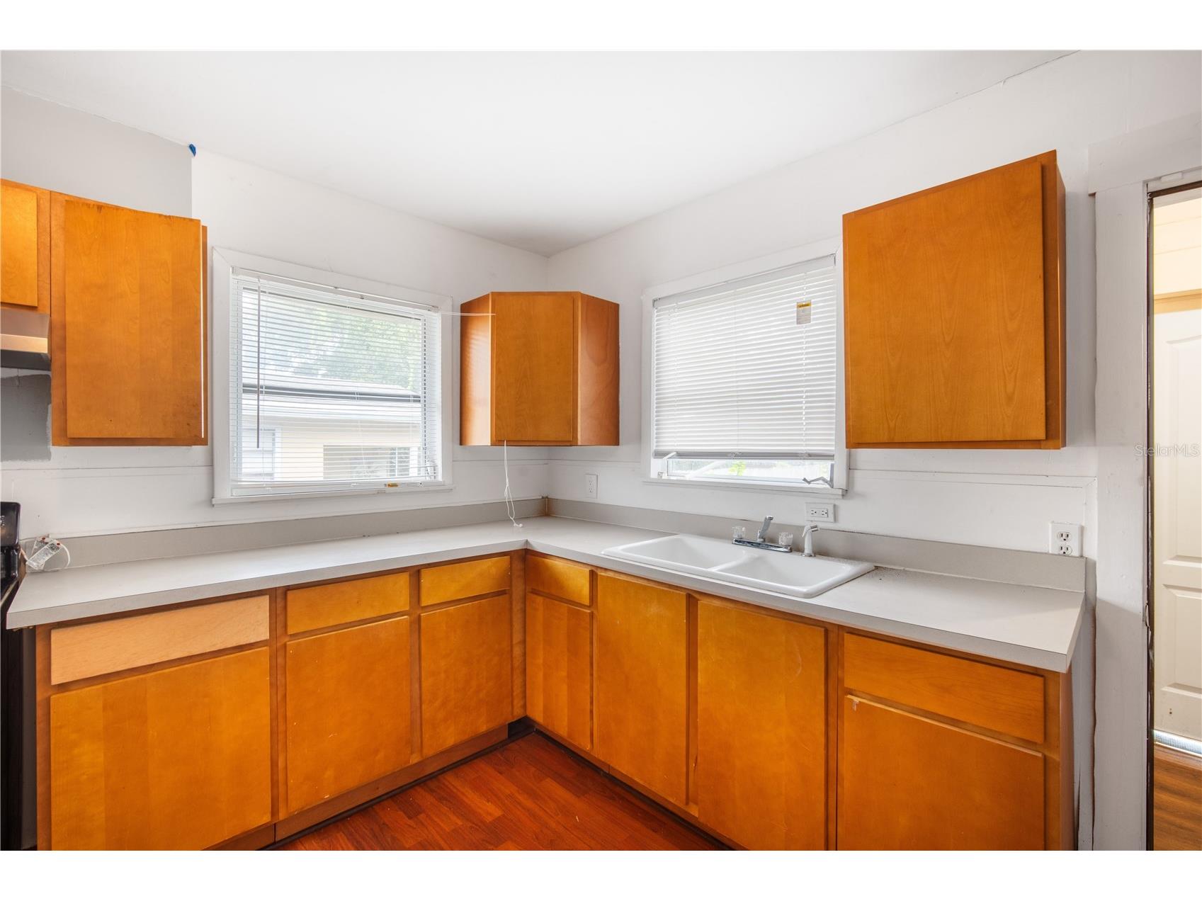 3535 14th Avenue S Saint Petersburg FL 33711 TB8492427 image18