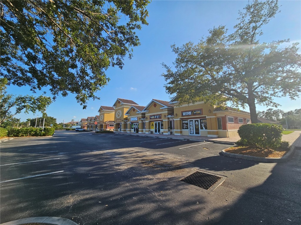 3535 Bobcat Village Center Road #20 North Port FL 34288 C7476781 image1