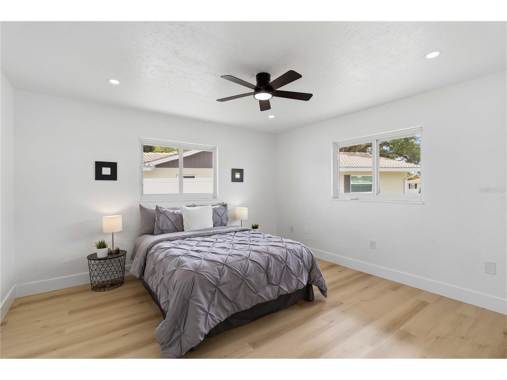 3535 Village Green Drive Sarasota FL 34239 A4694600 image31
