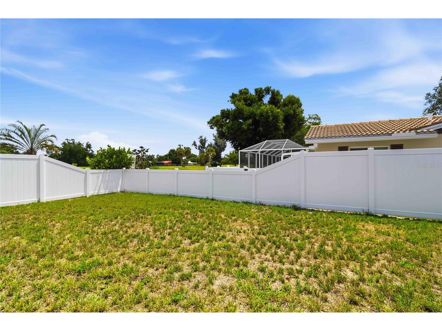 3535 Village Green Drive Sarasota FL 34239 A4694600 image43