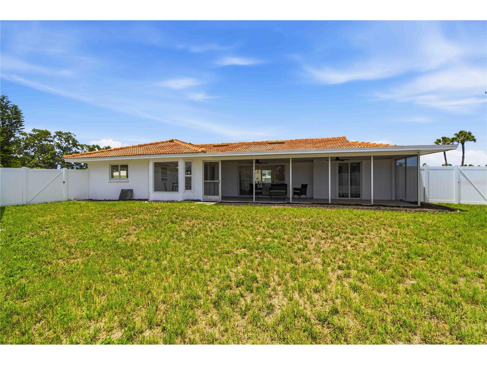 3535 Village Green Drive Sarasota FL 34239 A4694600 image44