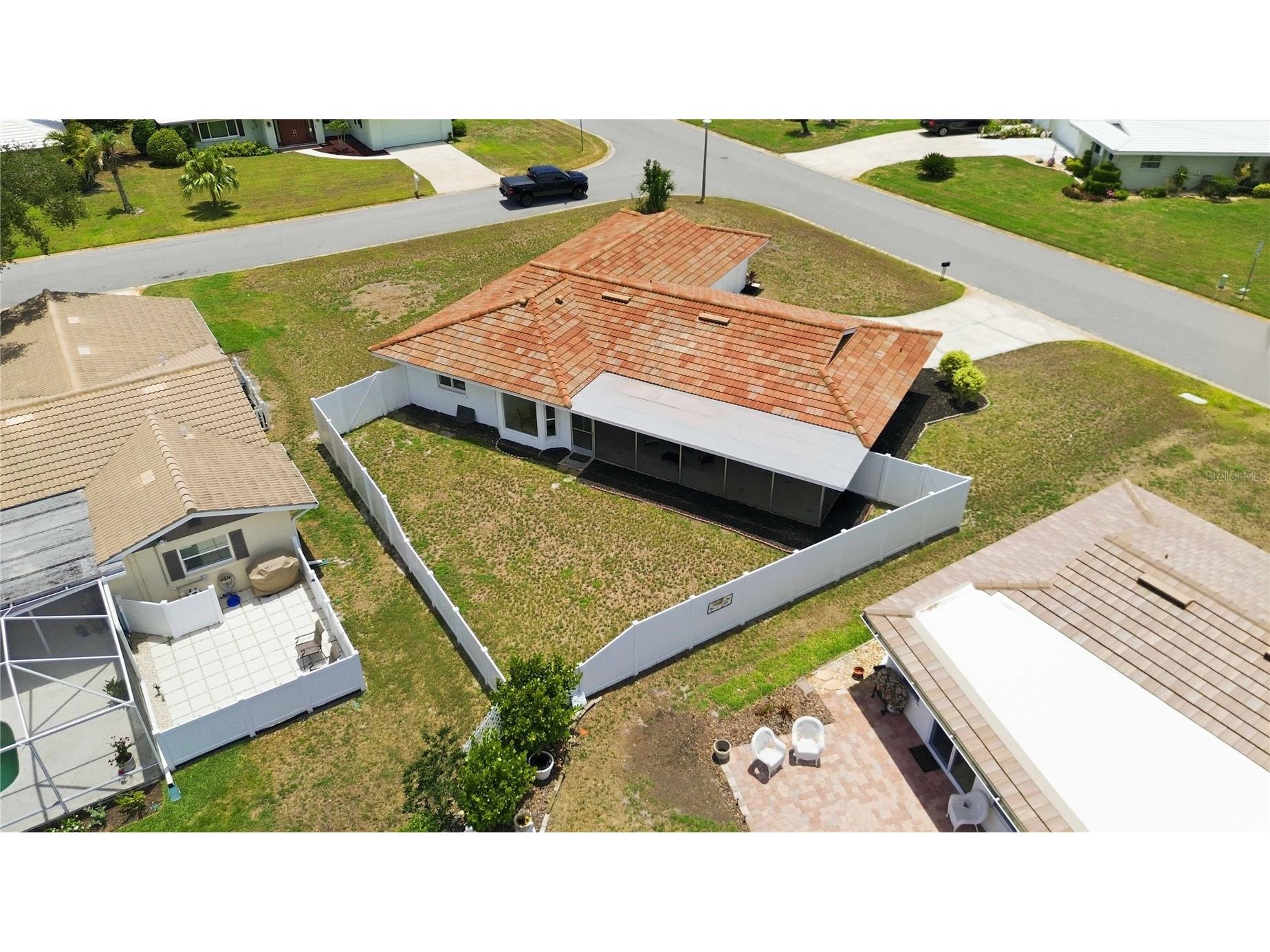 3535 Village Green Drive Sarasota FL 34239 A4694600 image50