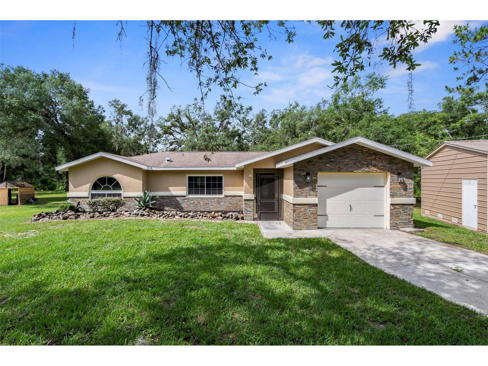 35362 Ranchette Boulevard Webster FL 33597 W7886364 image1