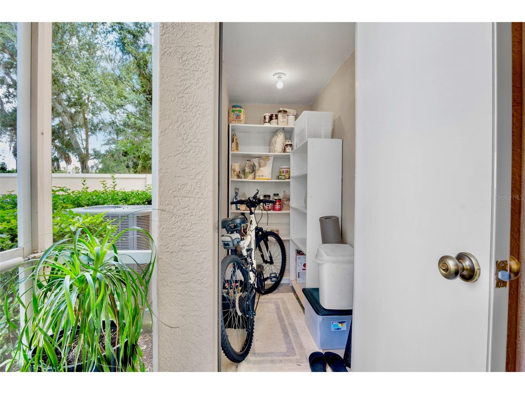 3537 Parkridge Circle #15-106 Sarasota FL 34243 A4671680 image23