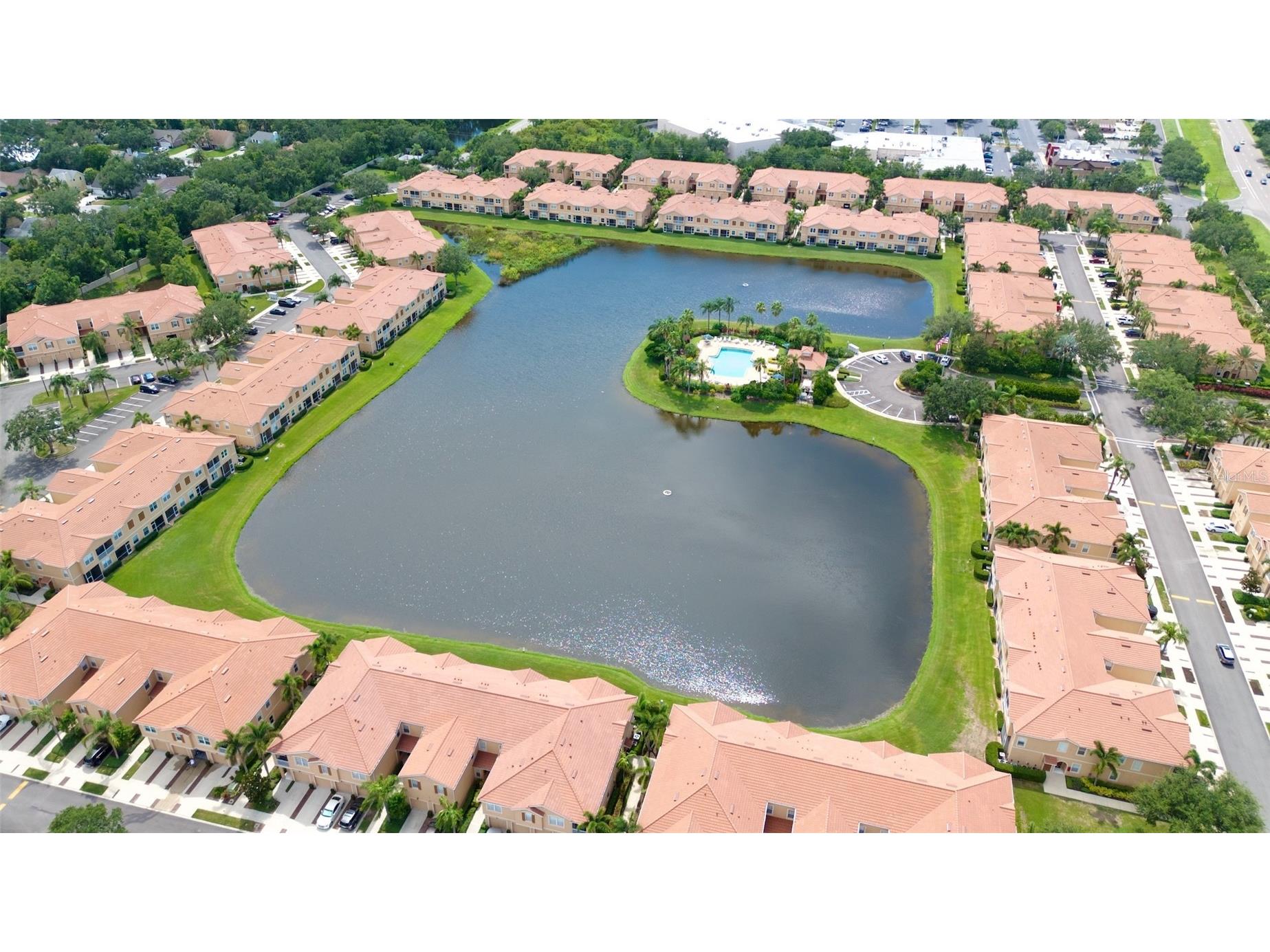 3537 Parkridge Circle #15-106 Sarasota FL 34243 A4671680 image31