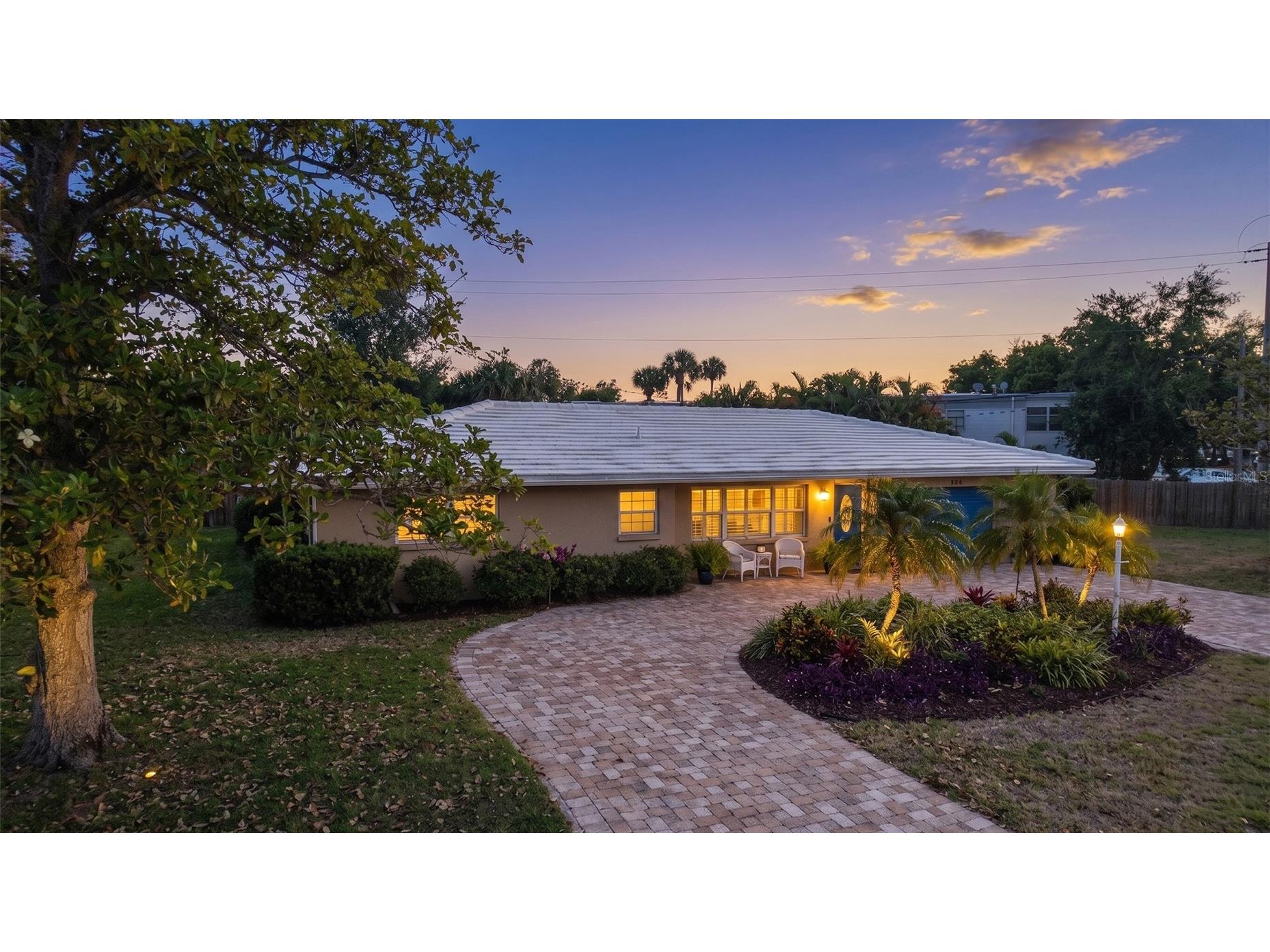 3537 S School Avenue Sarasota FL 34239 A4691686 image3