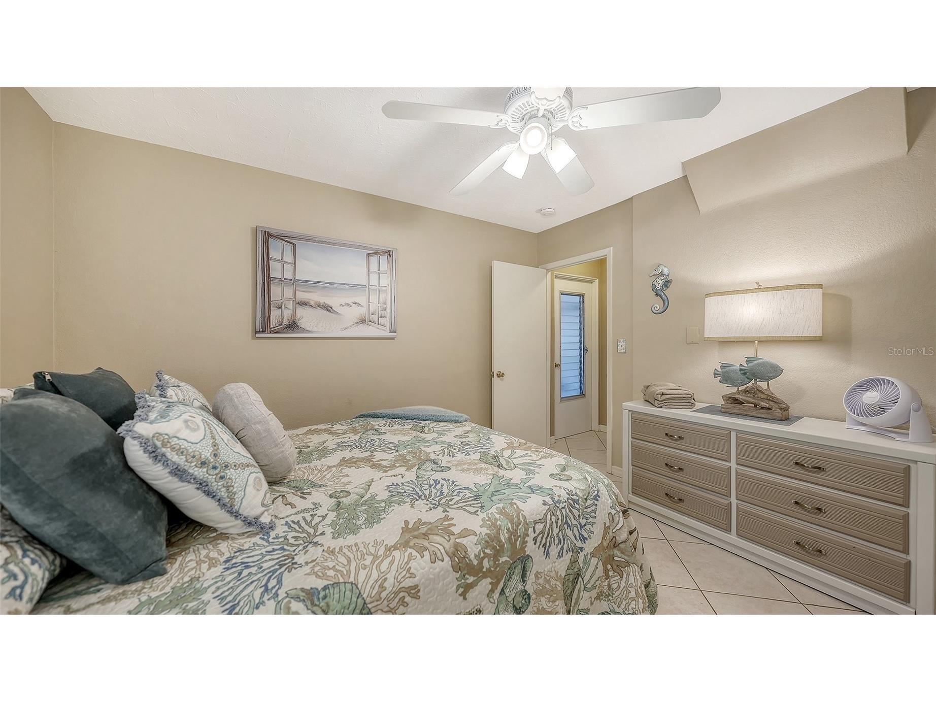 3537 S School Avenue Sarasota FL 34239 A4691686 image33