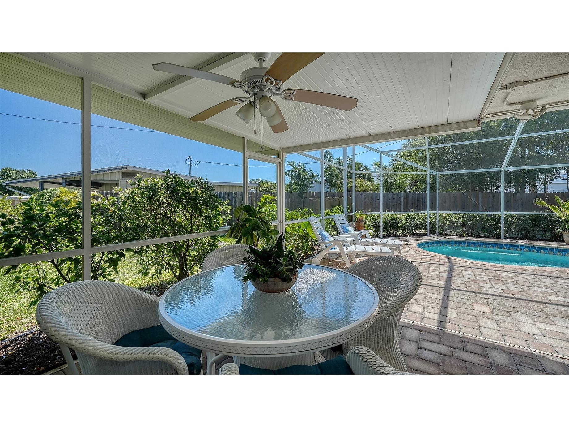 3537 S School Avenue Sarasota FL 34239 A4691686 image51