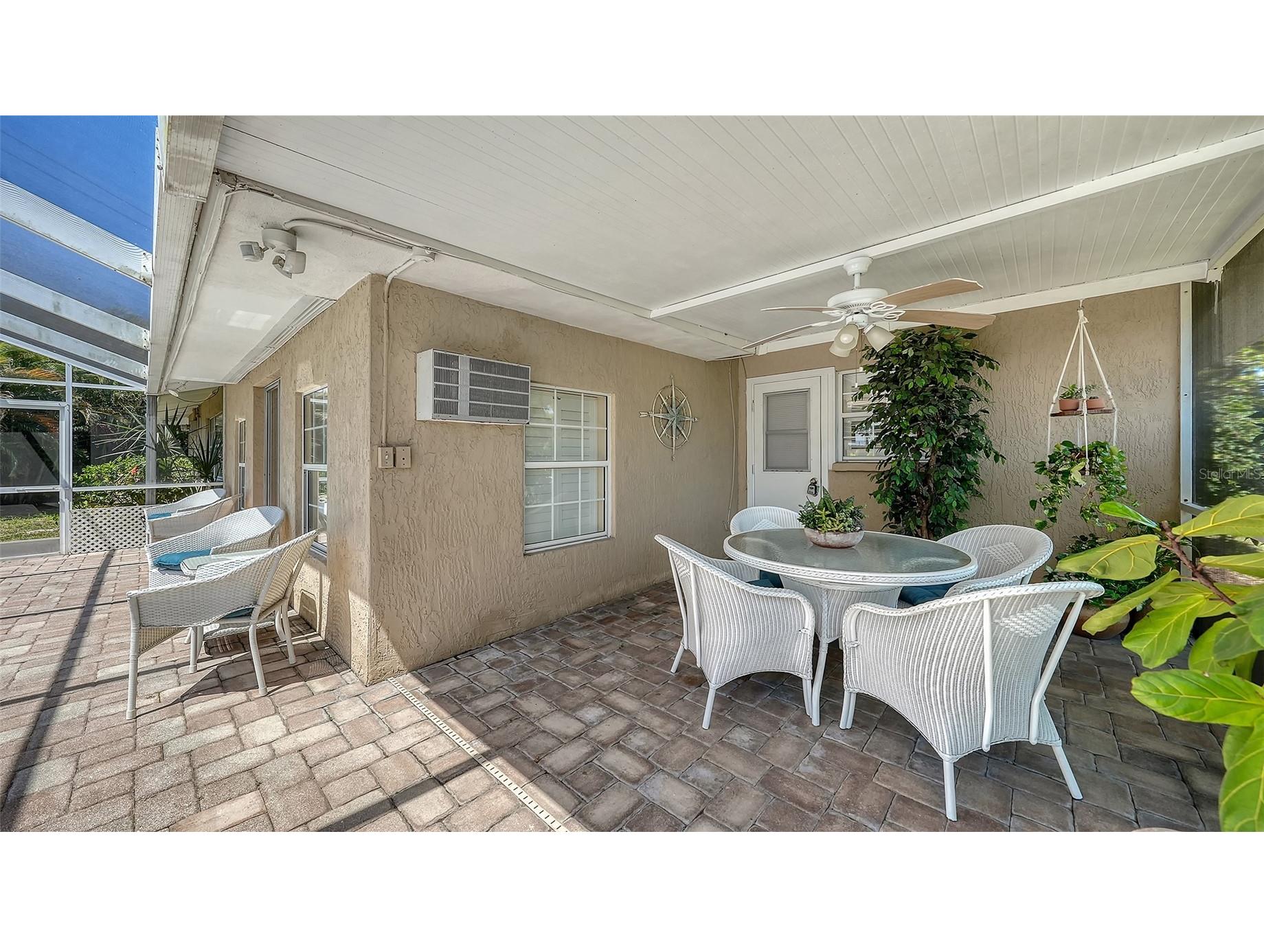 3537 S School Avenue Sarasota FL 34239 A4691686 image56