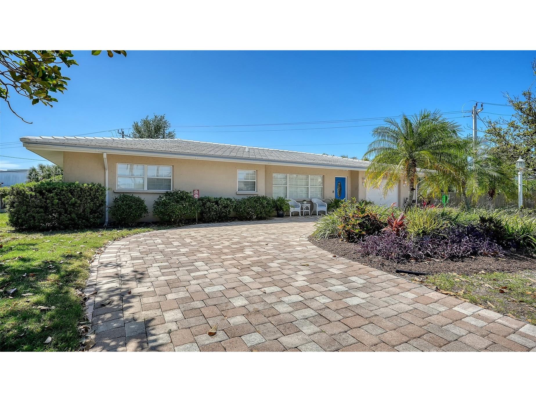 3537 S School Avenue Sarasota FL 34239 A4691686 image6