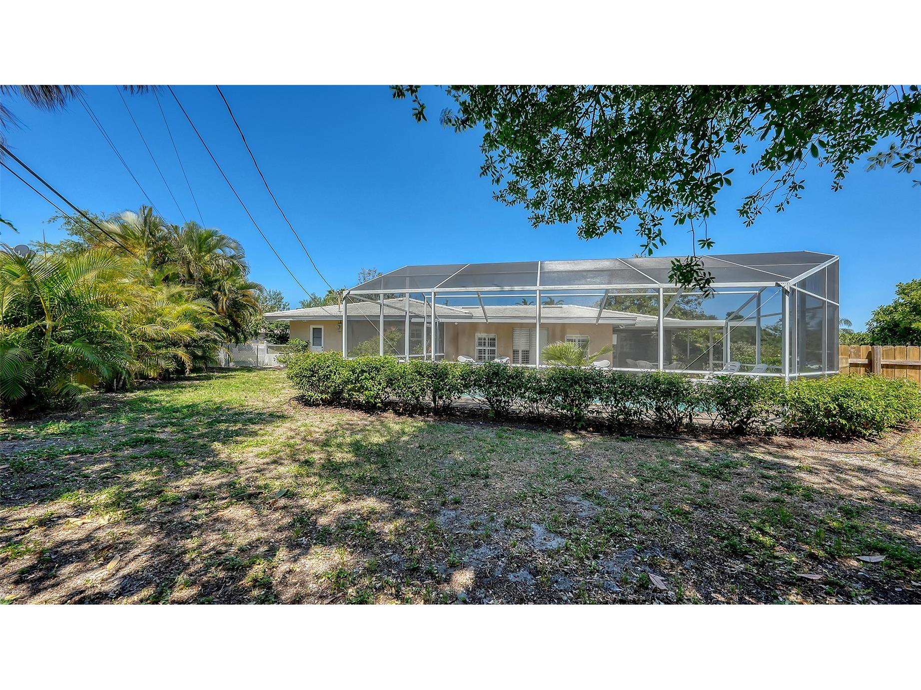3537 S School Avenue Sarasota FL 34239 A4691686 image61