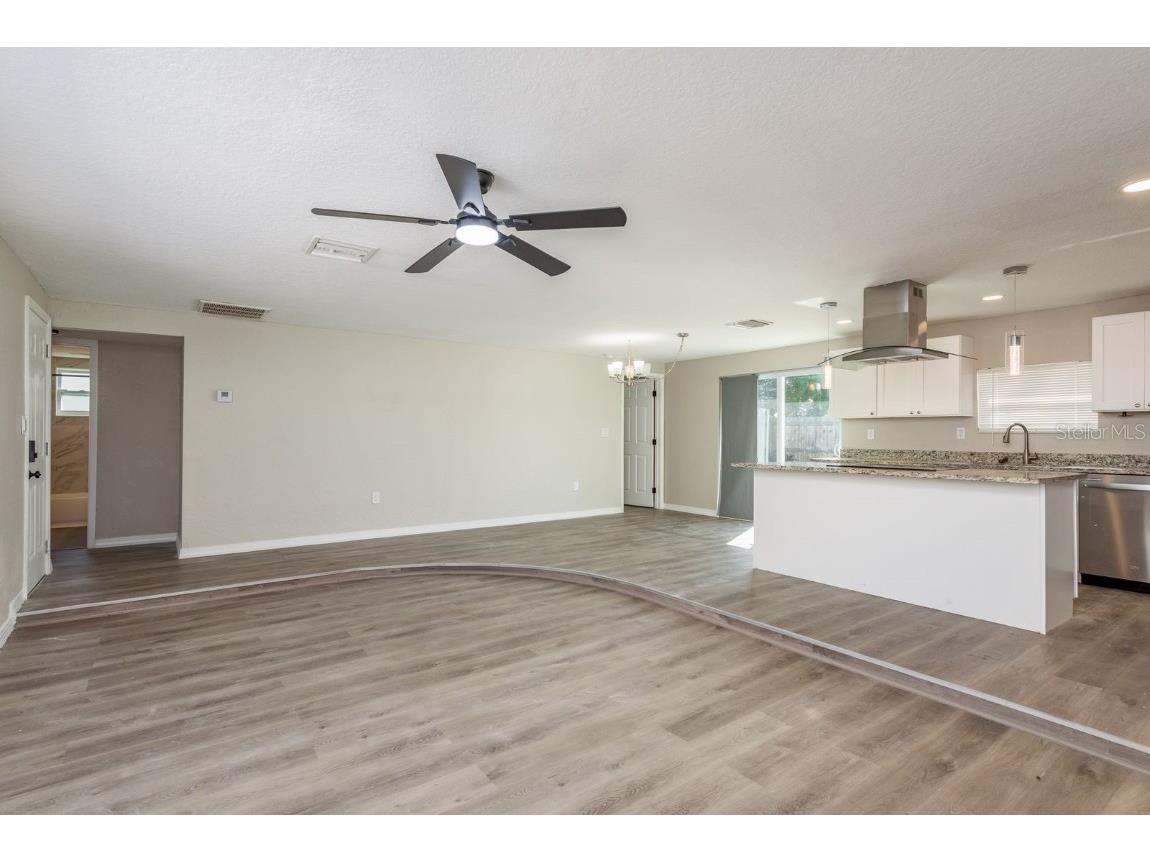 3538 Bluebell Lane Holiday FL 34691 TB8446406 image6