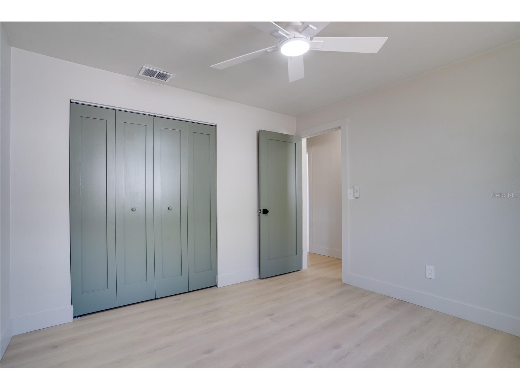 3538 Shady Bluff Drive Largo FL 33770 TB8516491 image27
