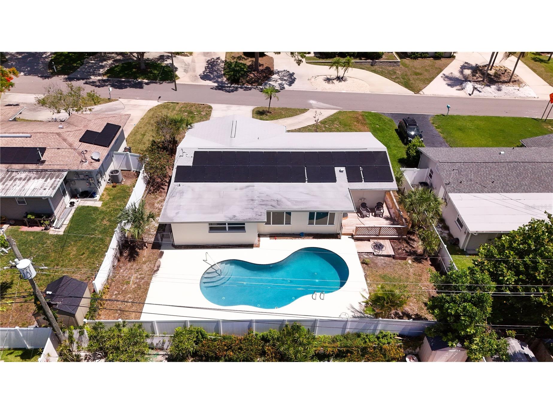 3538 Shady Bluff Drive Largo FL 33770 TB8516491 image36