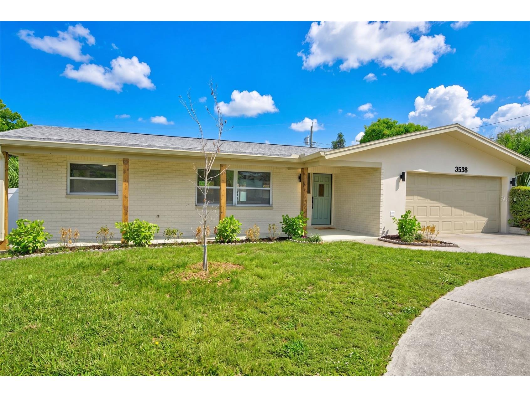 3538 Shady Bluff Drive Largo FL 33770 TB8523229 image1