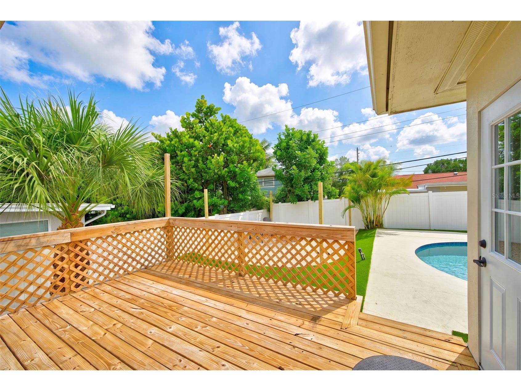 3538 Shady Bluff Drive Largo FL 33770 TB8523229 image50