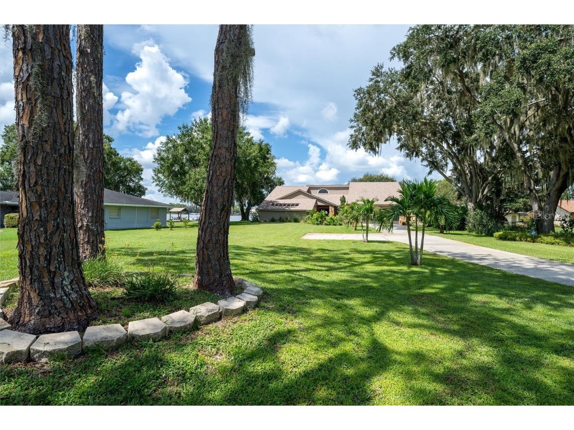 3539 Lake Padgett Drive Land O Lakes FL 34639 - LAKE PADGETT TB8406585 image1