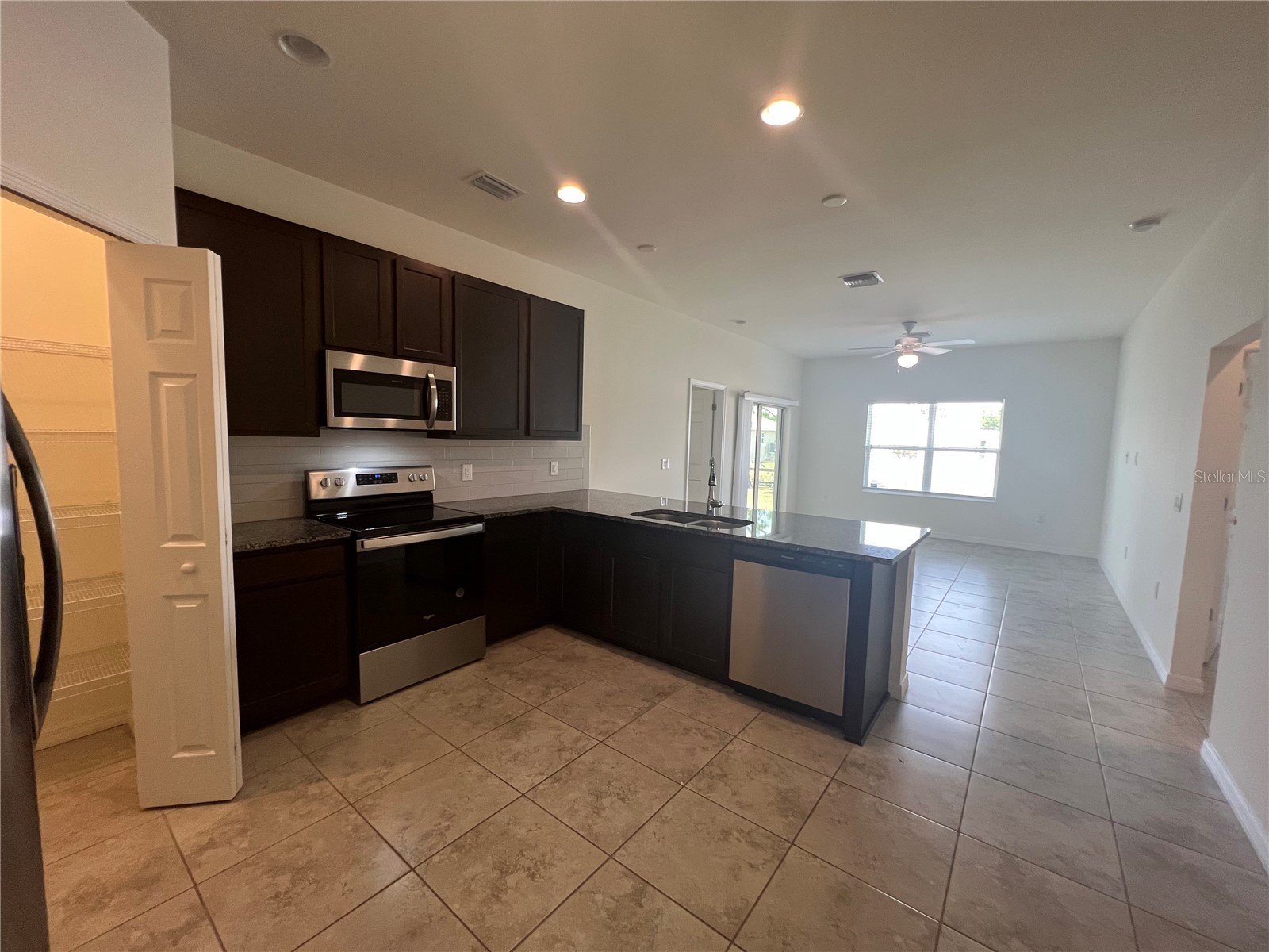 354 Albatross Road Rotonda West FL 33947 C7527376 image6