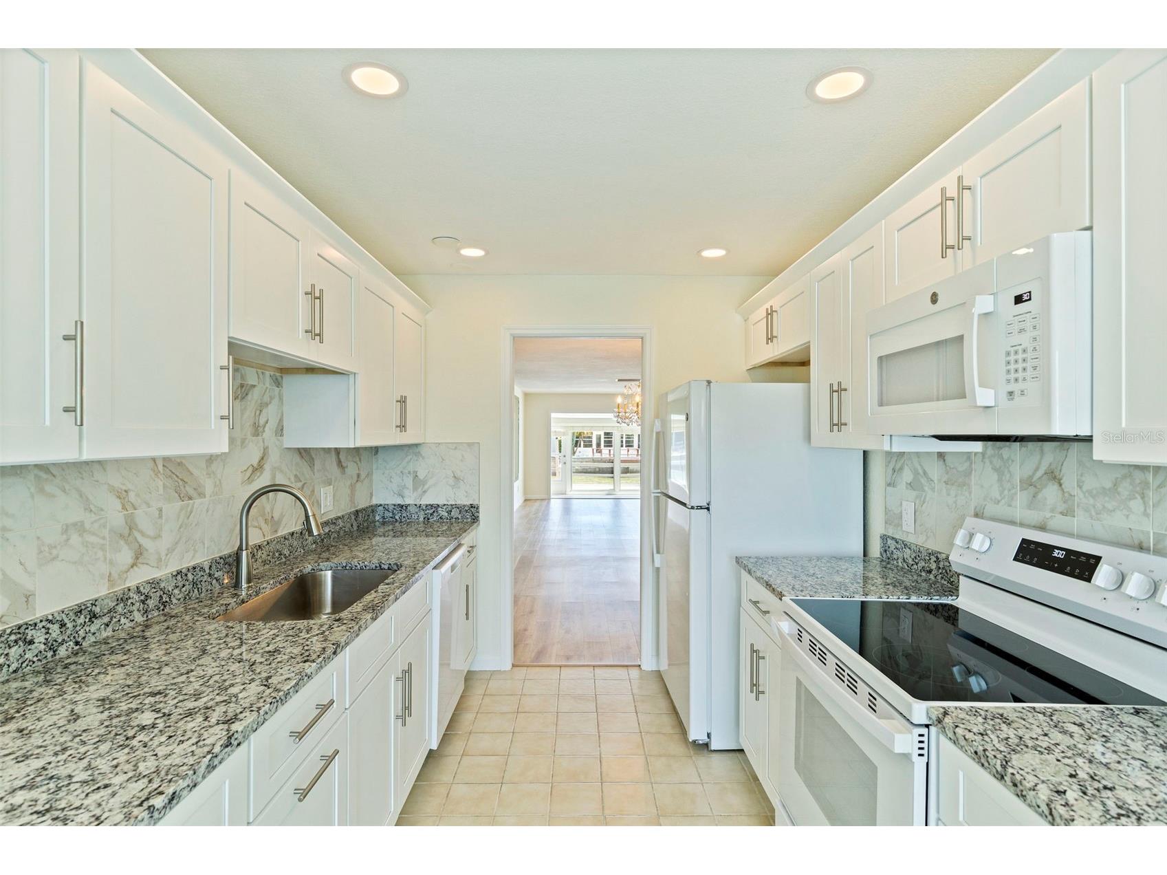 354 Boca Ciega Point Boulevard Saint Petersburg FL 33708 TB8494470 image17