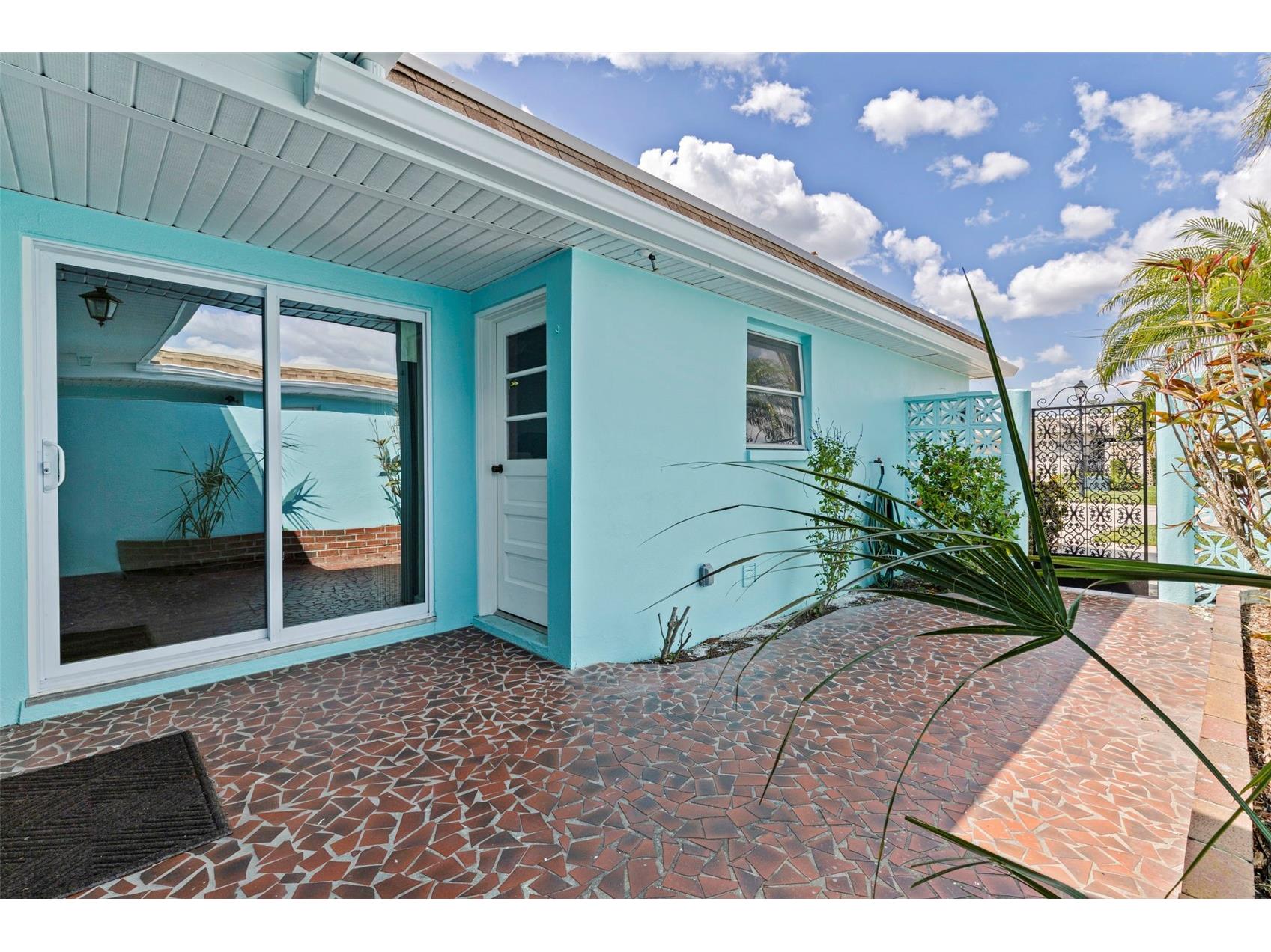 354 Boca Ciega Point Boulevard Saint Petersburg FL 33708 TB8494470 image8