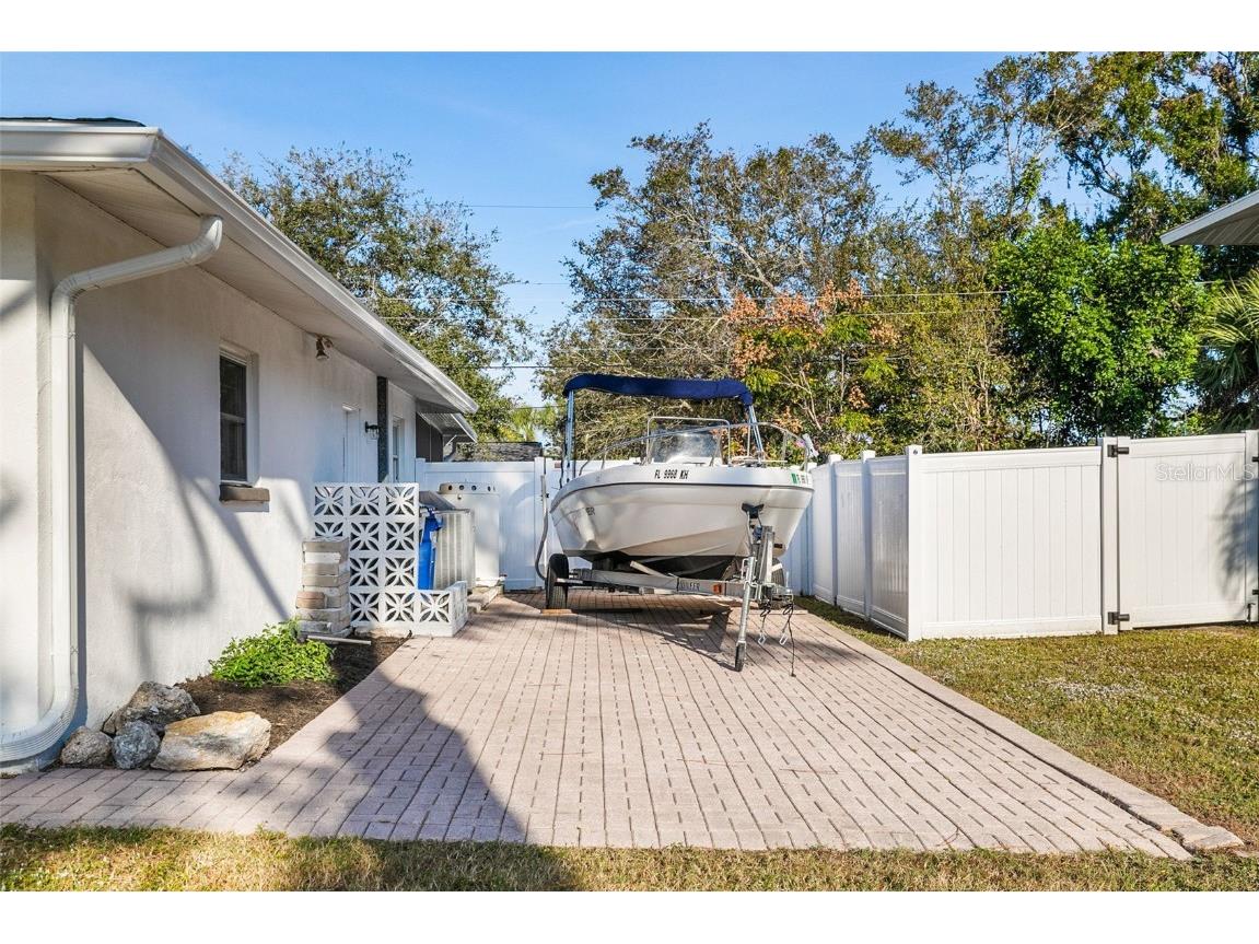 354 Burke Road Venice FL 34293 A4674658 image3