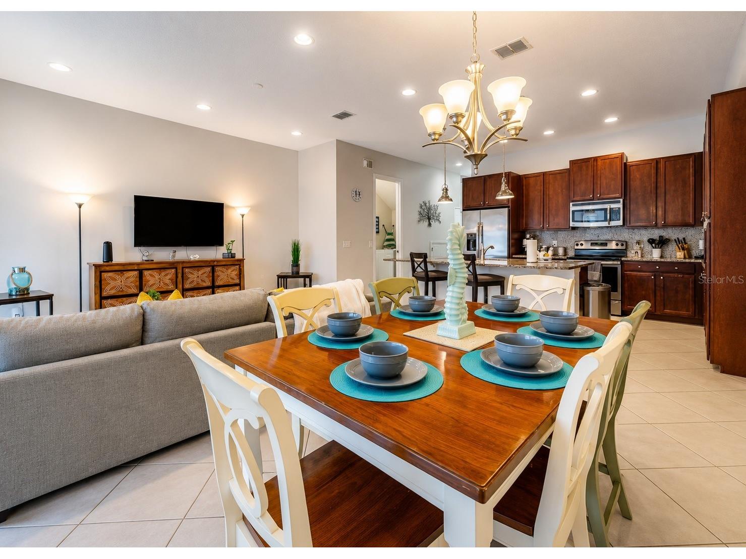 354 Captiva Drive Davenport FL 33896 O6409312 image5