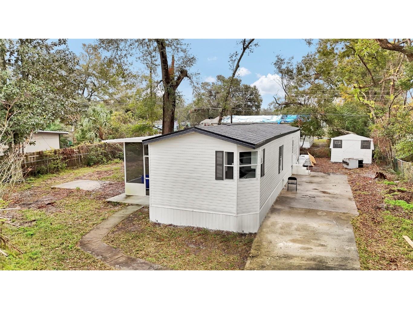 354 Center Drive Deland FL 32724 O6273071 image1