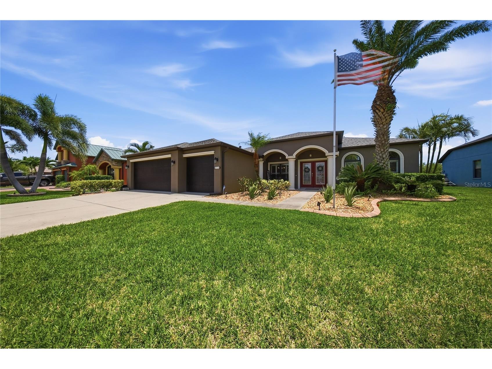 354 Hope Bay Loop Apollo Beach FL 33572 TB8510904 image1