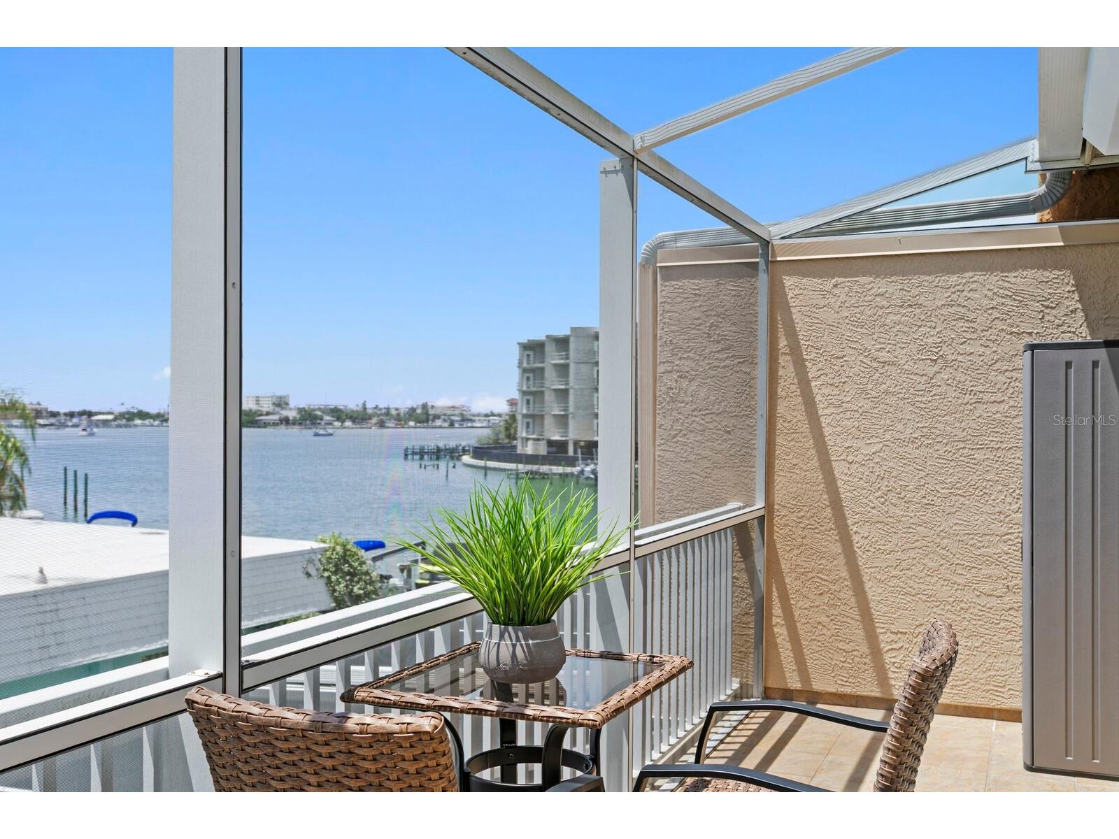 354 Larboard Way Clearwater Beach FL 33767 - MANDALAY CHANNEL TB8503358 image12