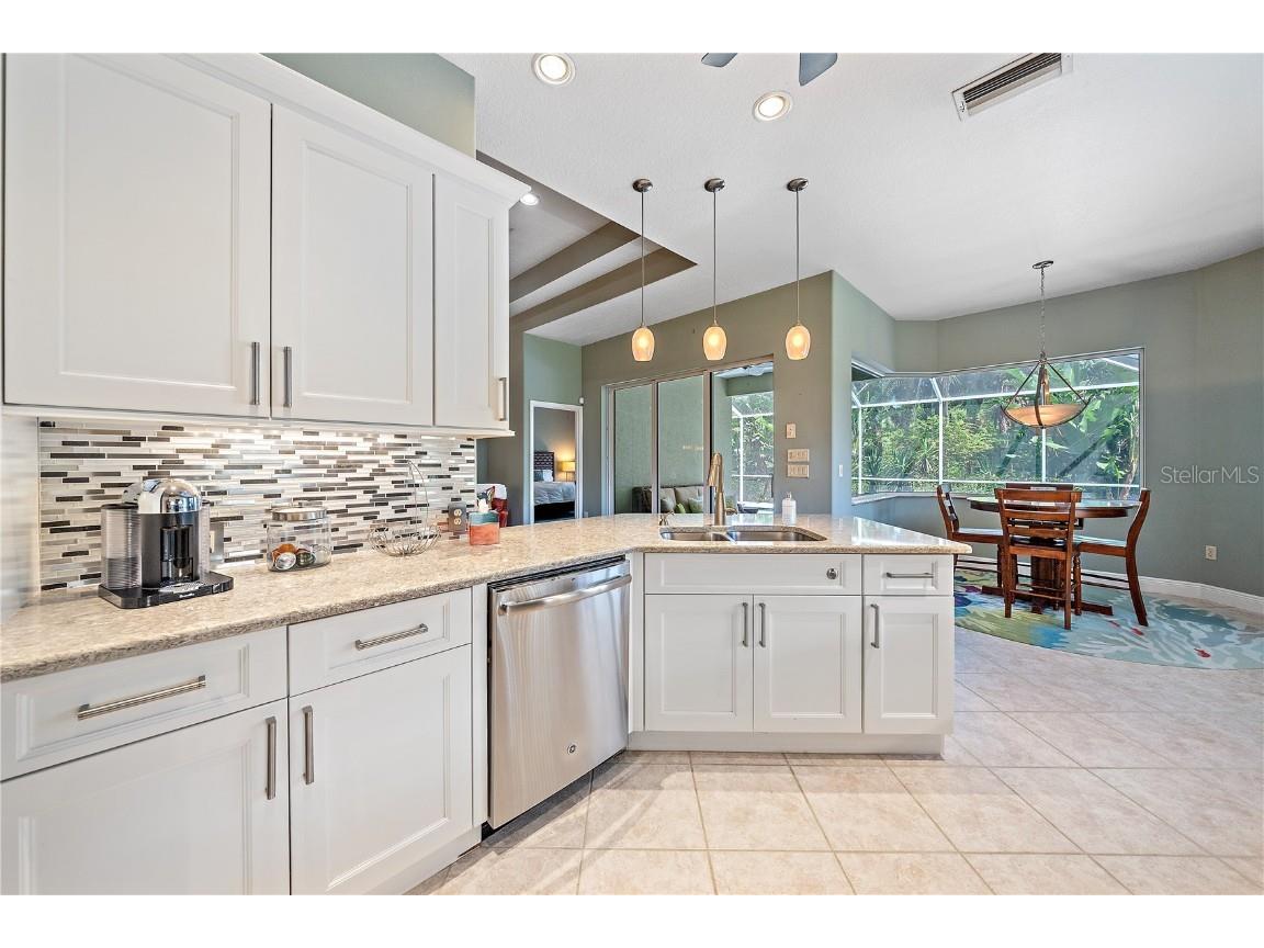 354 Melrose Court Venice FL 34292 A4526296 image15