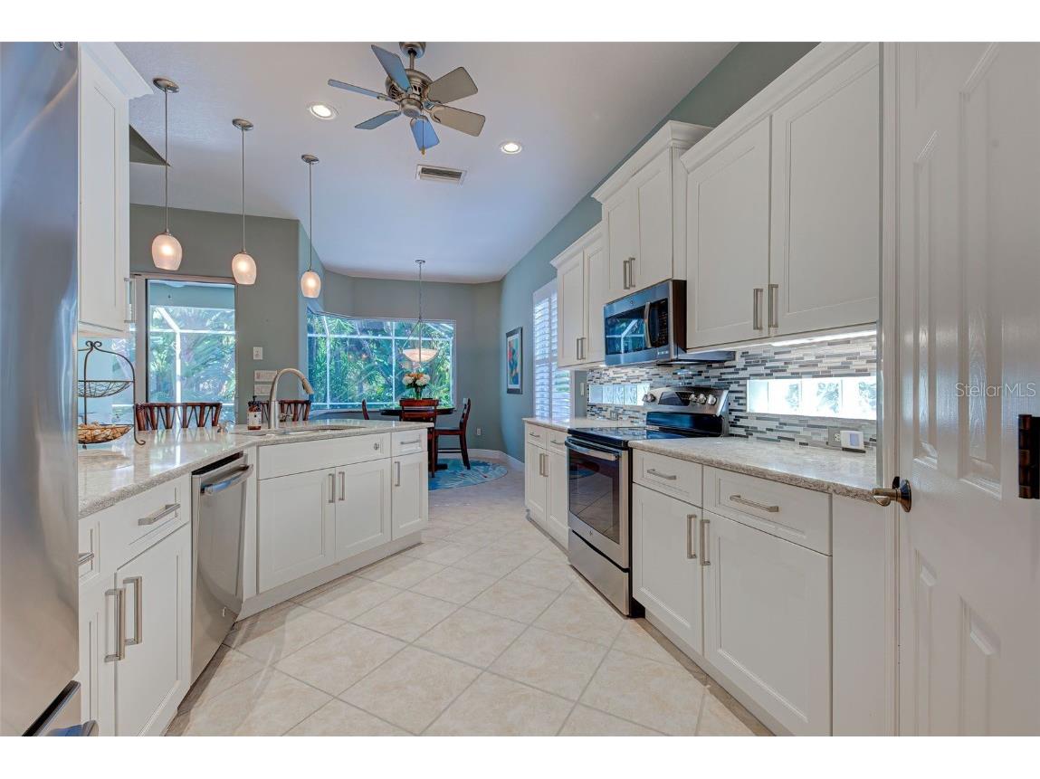 354 Melrose Court Venice FL 34292 A4526296 image16