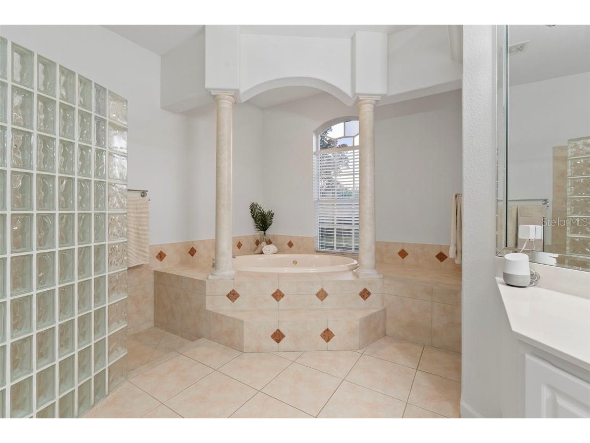 354 Prima Vera Cove Altamonte Springs FL 32714 - Spring Lake O6360011 image25