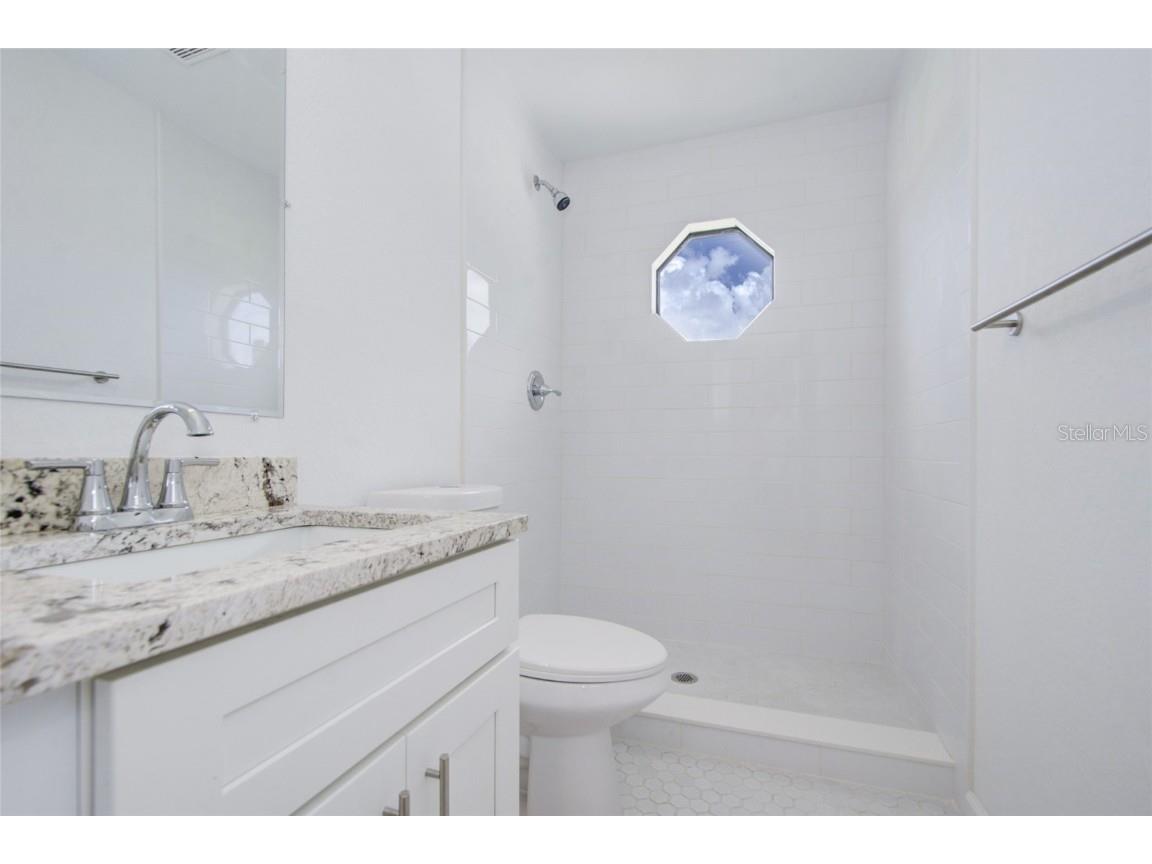 3540 65th Avenue Circle E Sarasota FL 34243 A4662787 image13