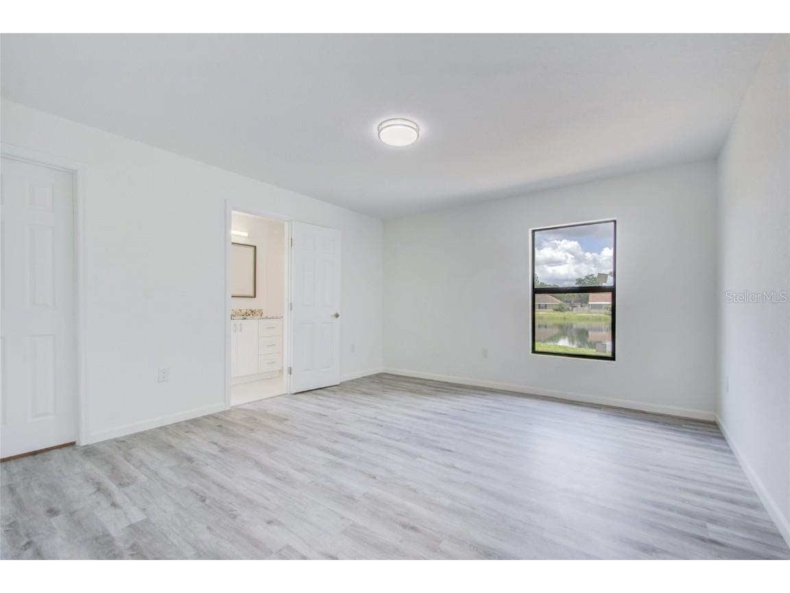 3540 65th Avenue Circle E Sarasota FL 34243 A4662787 image7