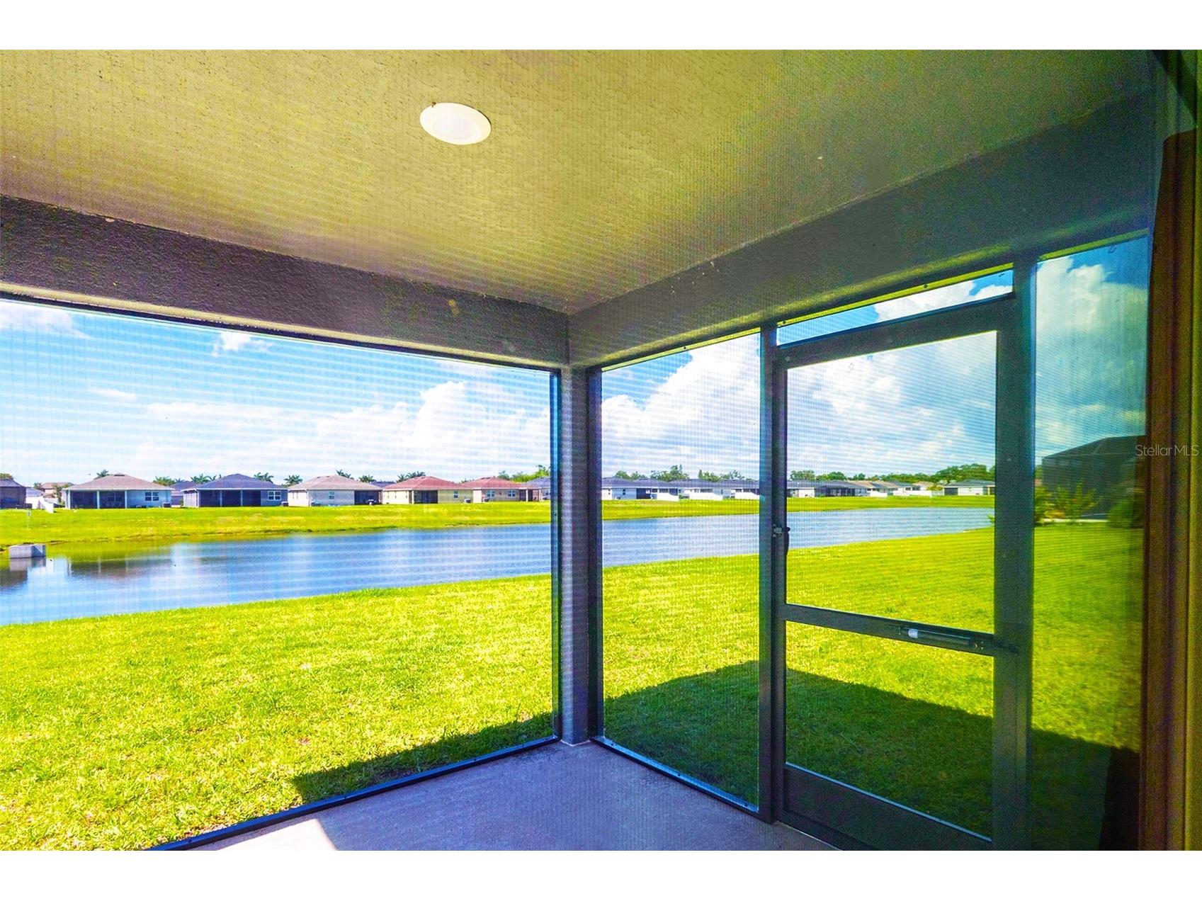 3540 74th Avenue Circle E Sarasota FL 34243 A4695900 image32