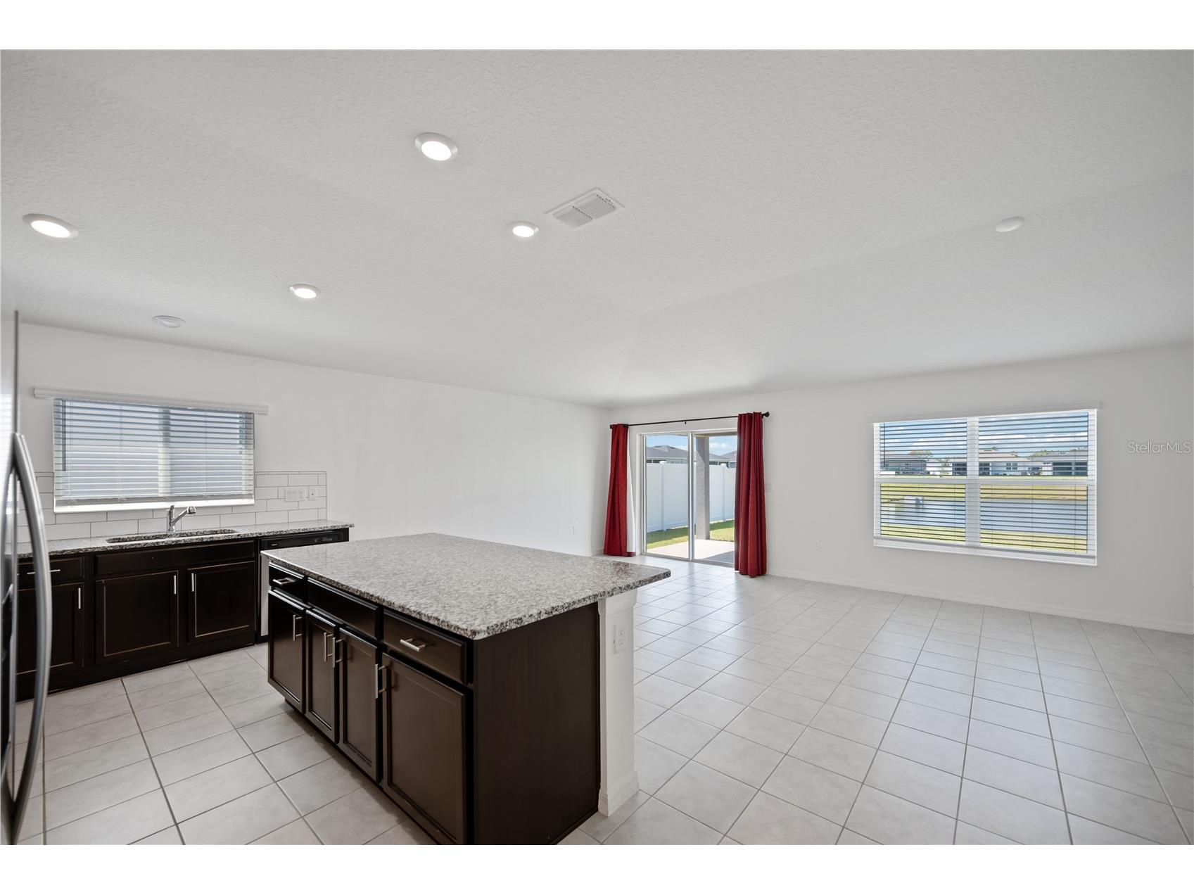 3540 74th Avenue Circle E Sarasota FL 34243 A4695900 image5