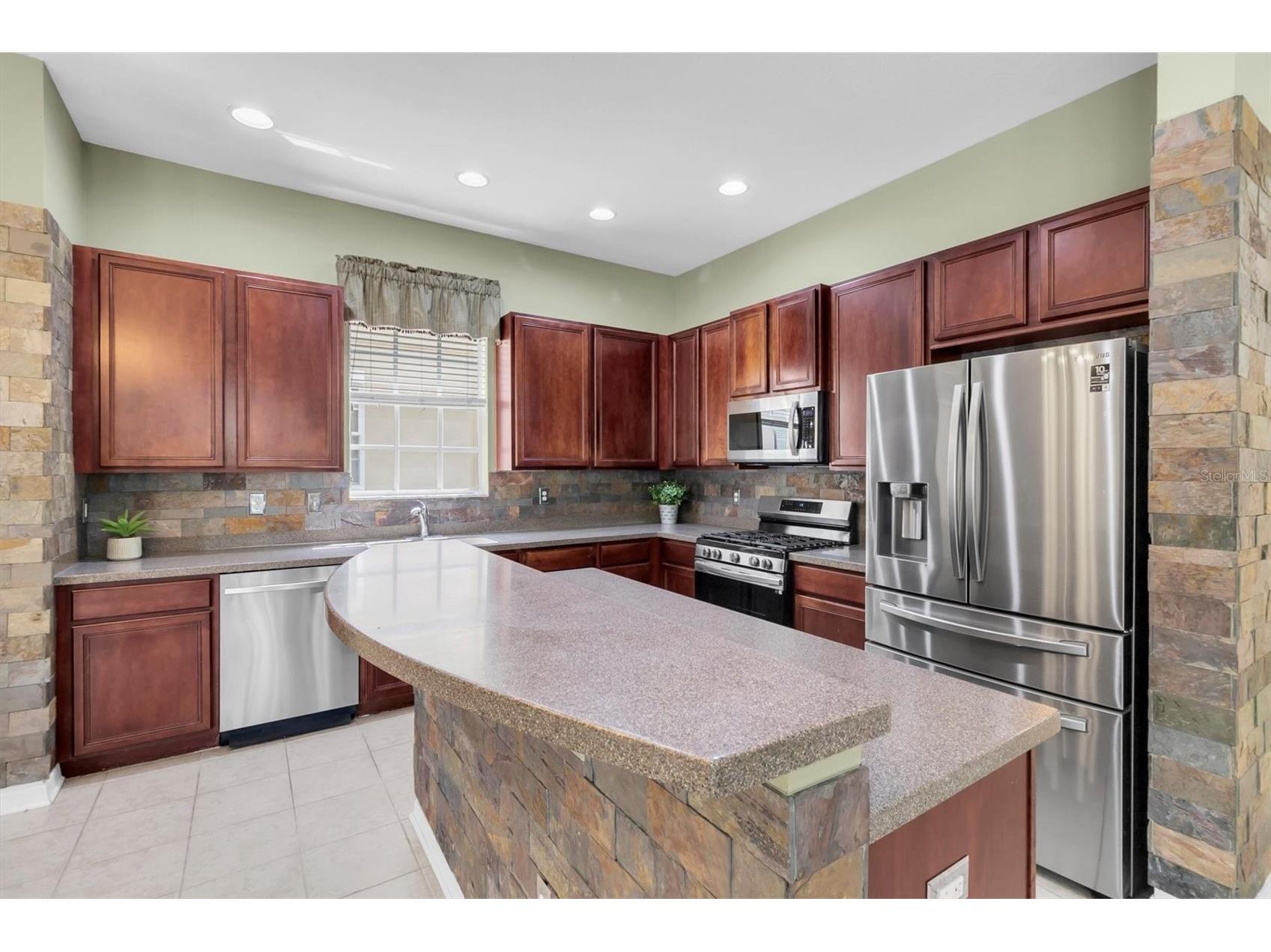 3540 Durrance Street New Port Richey FL 34655 W7884430 image6