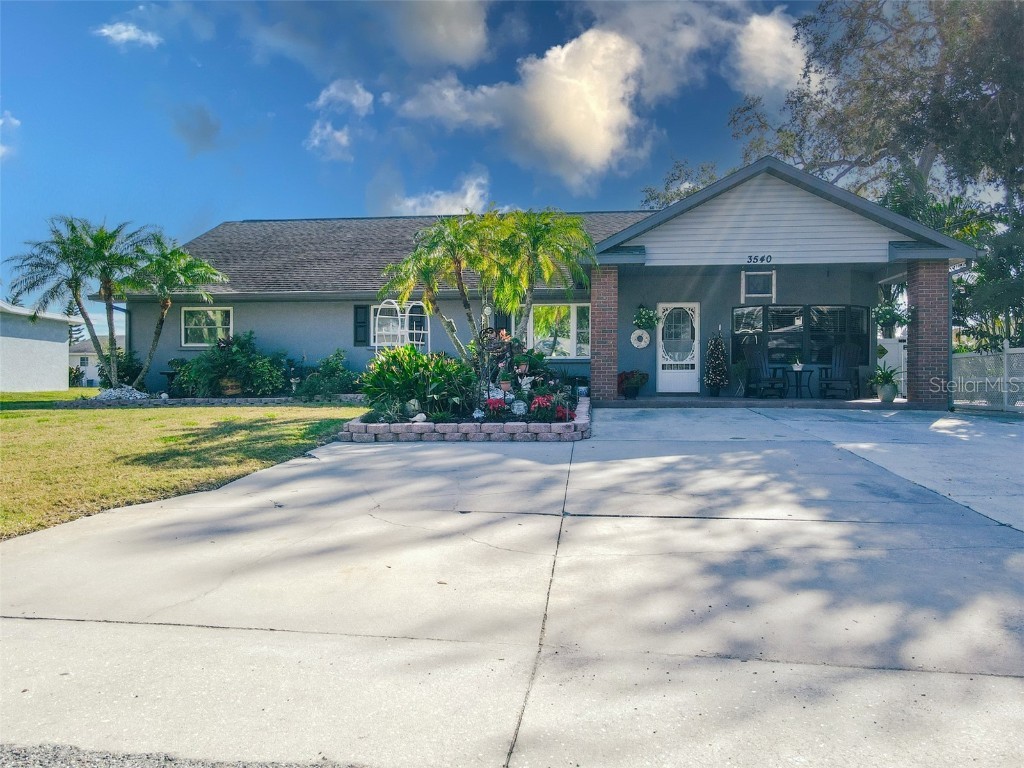 3540 Hacienda Street Sarasota FL 34237 A4559540 image1