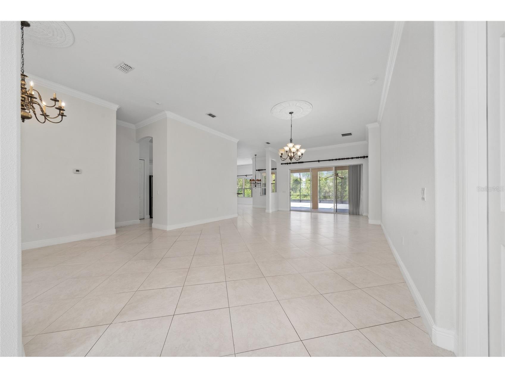 3540 Valleyview Dr Kissimmee FL 34746 S5152021 image6