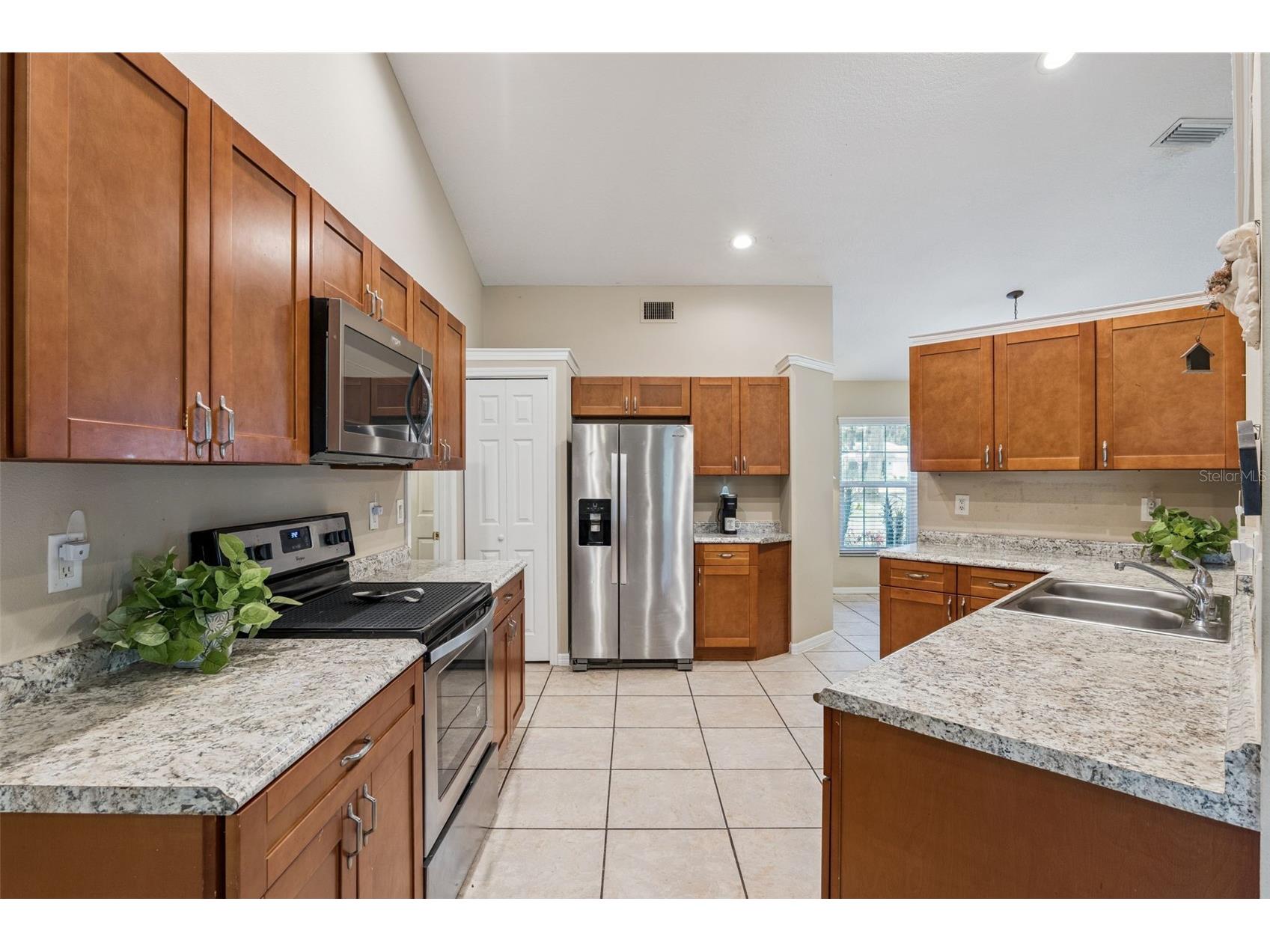 35401 Willow Circle Fruitland Park FL 34731 O6403195 image16