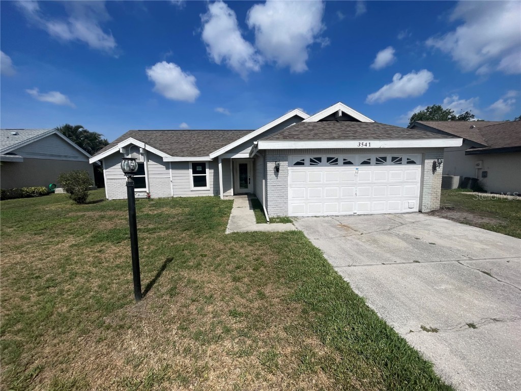 3541 65th Avenue Circle E Sarasota FL 34243 TB8392749 image1