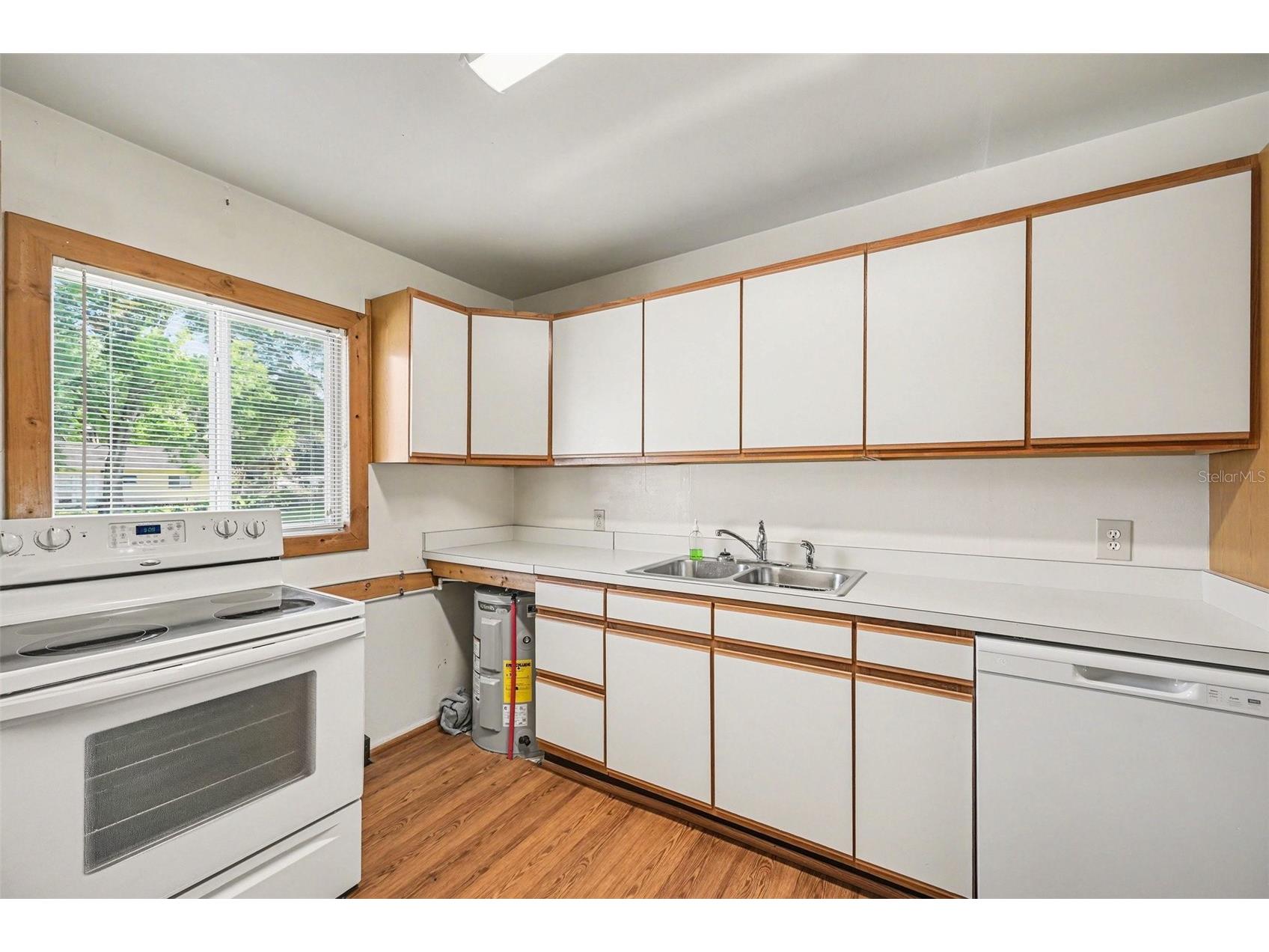 3541 Barney Court Mims FL 32754 O6396346 image12