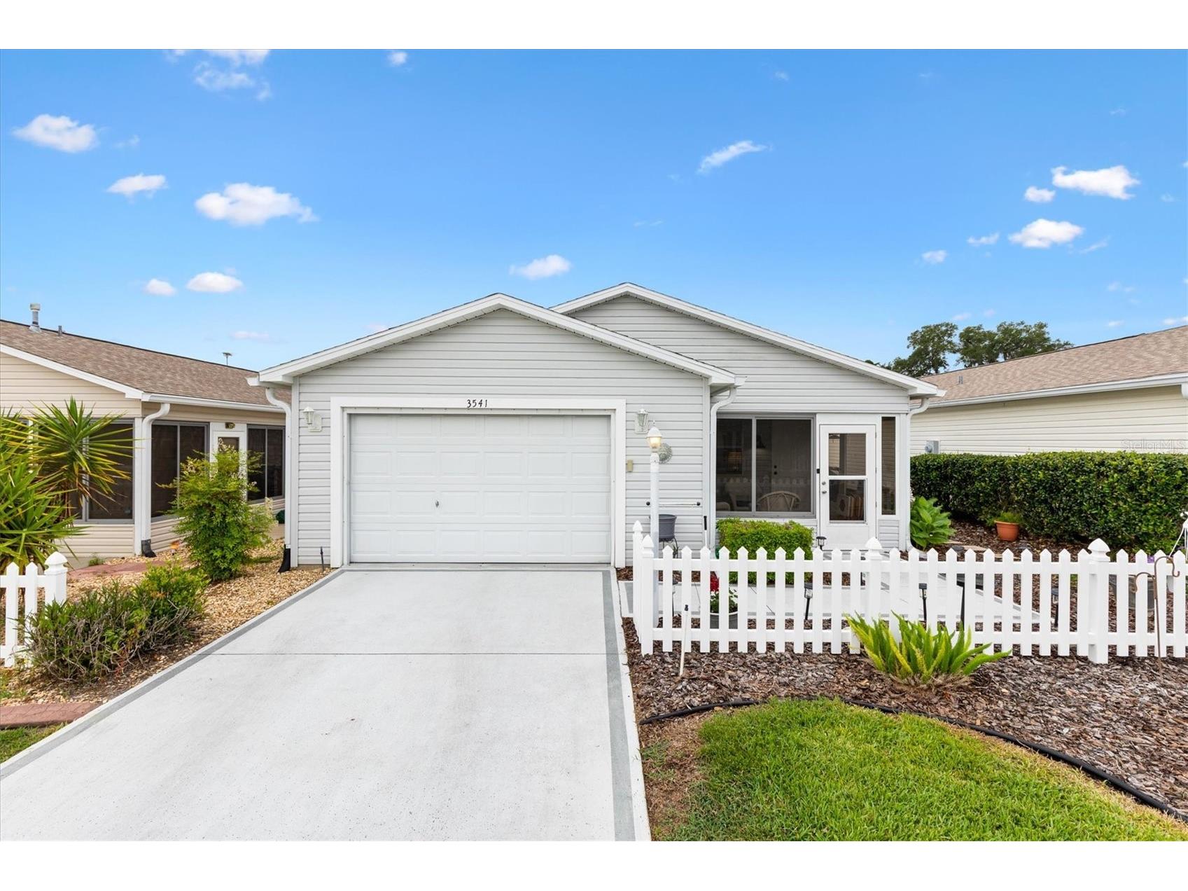 3541 Roanoke Street The Villages FL 32162 G5112220 image1