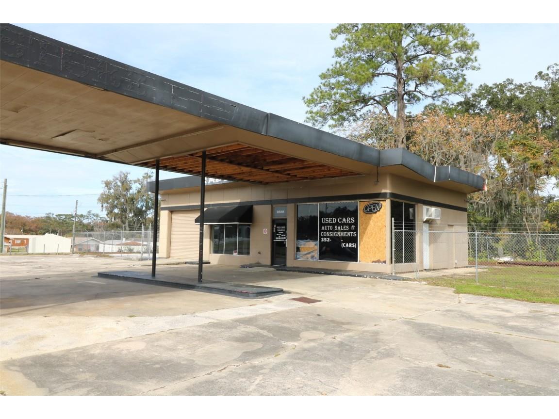 3541 S Pine Avenue Ocala FL 34471 OM670375 image1