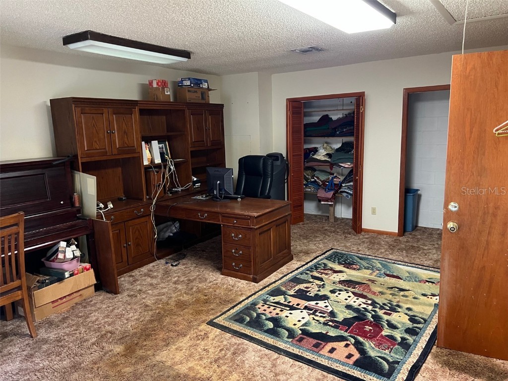 35412 Crescent Drive Fruitland Park FL 34731 - CANAL TO LAKE GRIFFIN O6363023 image11