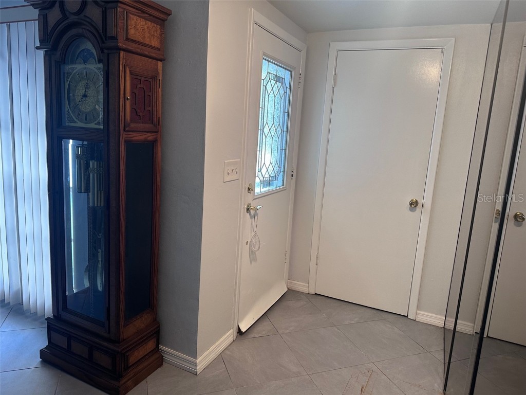 3542 Delta Place Holiday FL 34691 TB8369053 image25