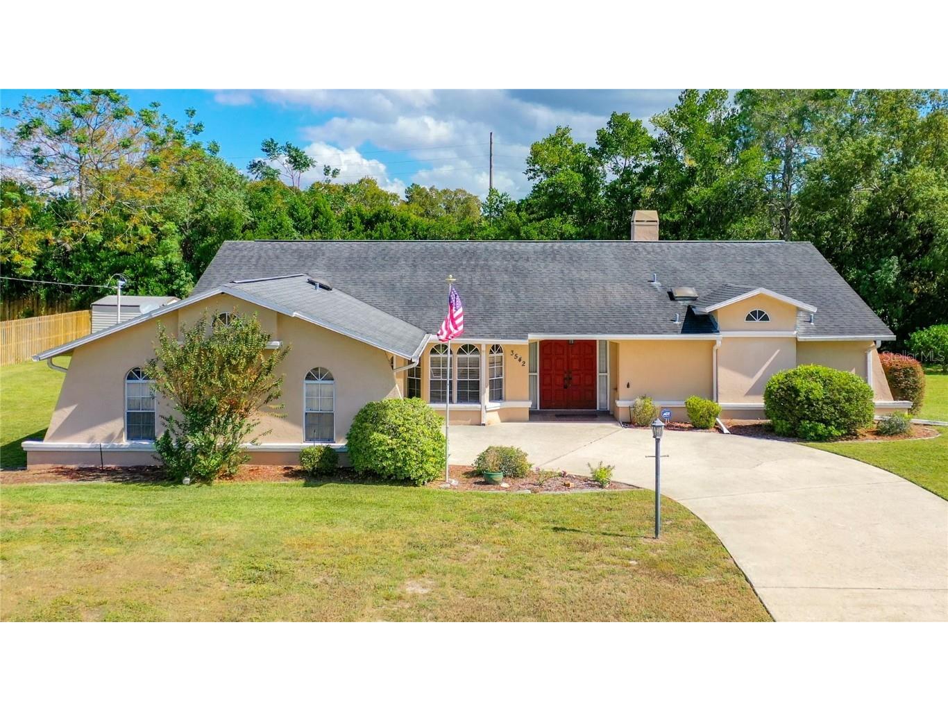 3542 Dow Lane Spring Hill FL 34609 W7859500 image1