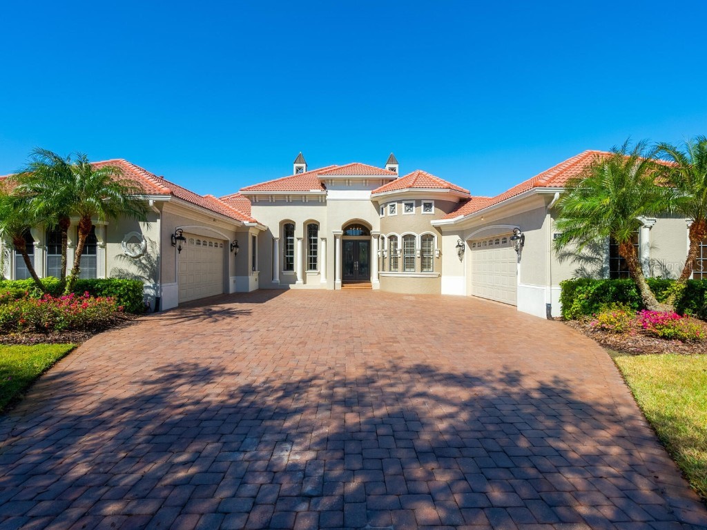 3542 Founders Club Drive Sarasota FL 34240 A4525685 image1