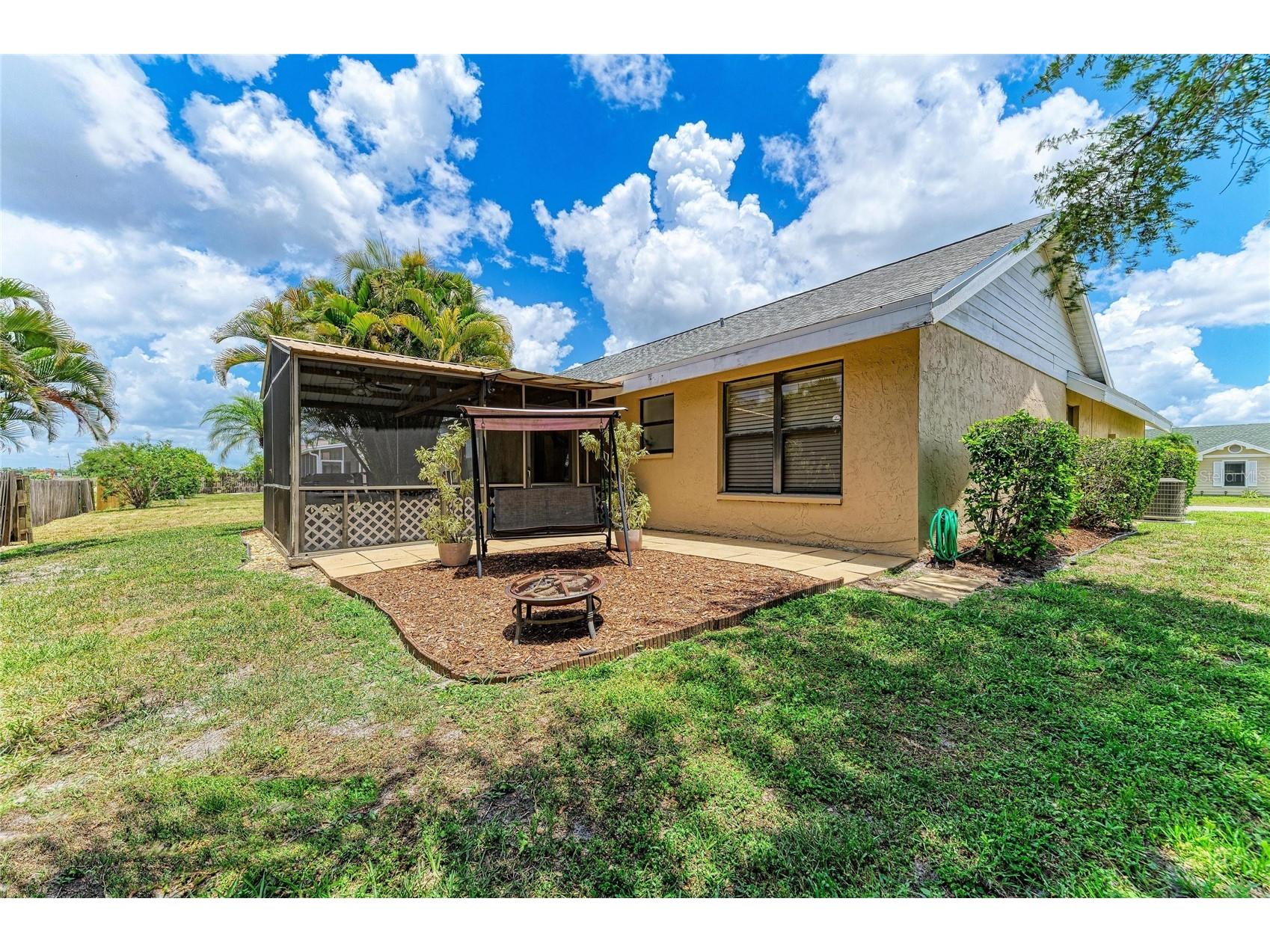 3543 65th Avenue Circle E Sarasota FL 34243 A4694314 image30
